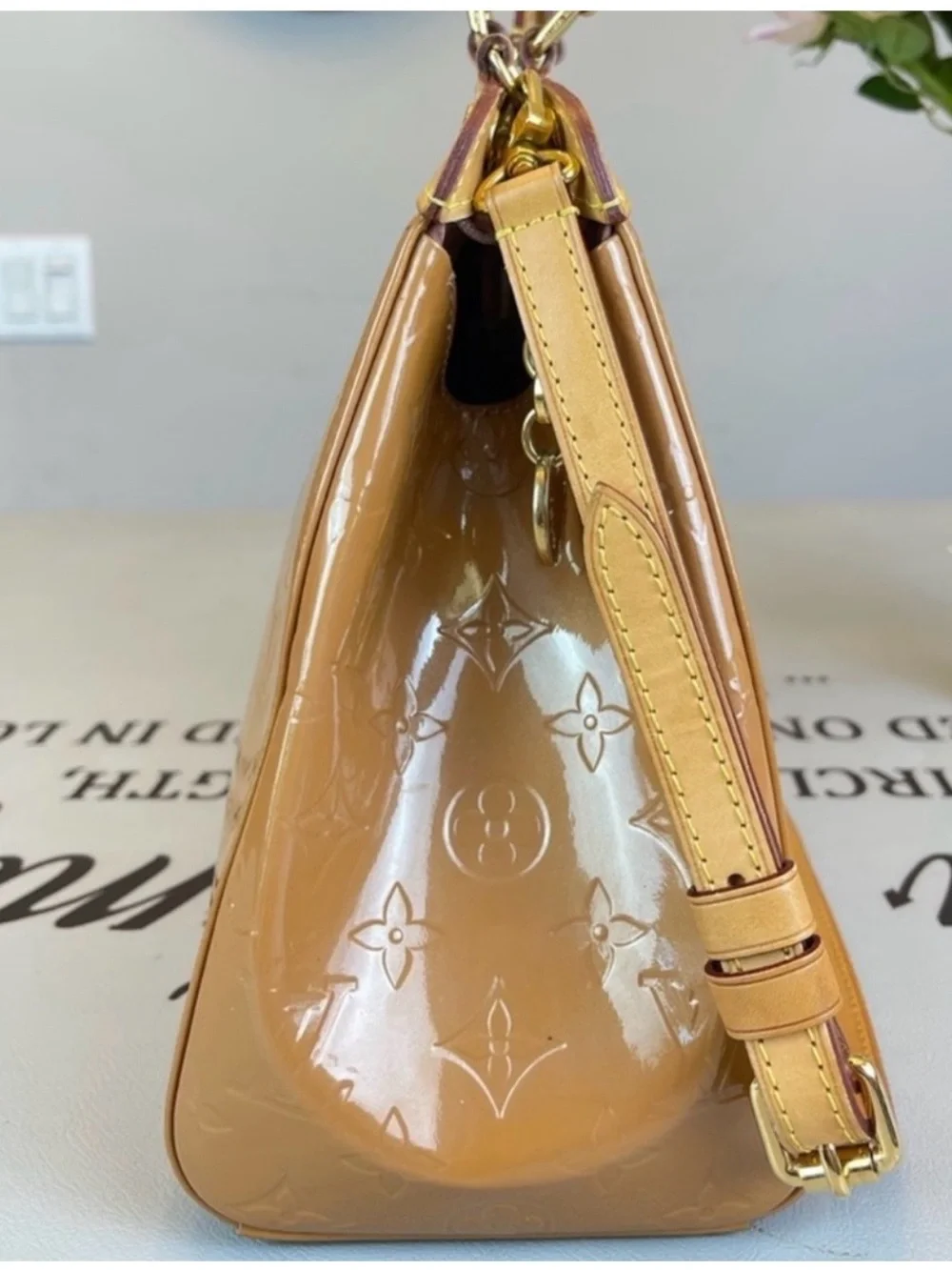 Louis Vuitton Vernis Blair MM Monogram Dune Shoulder Bag